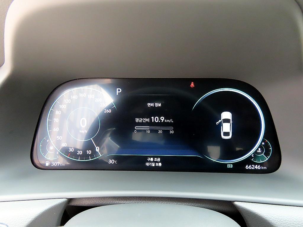 Hyundai Sonata — photo 09