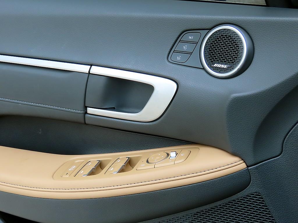 Hyundai Sonata — photo 12