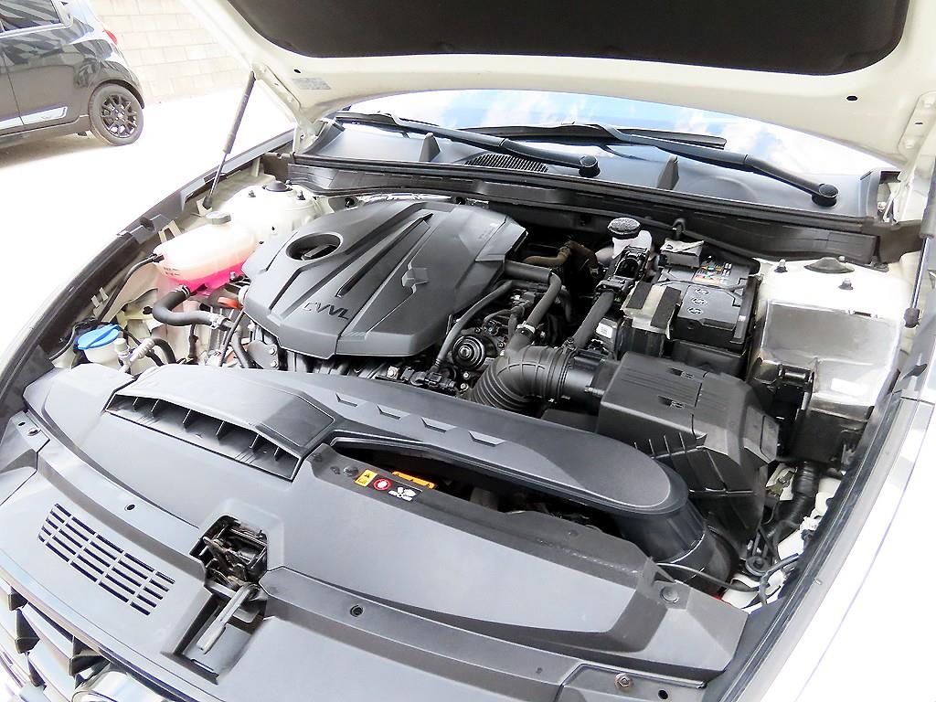 Hyundai Sonata — photo 19