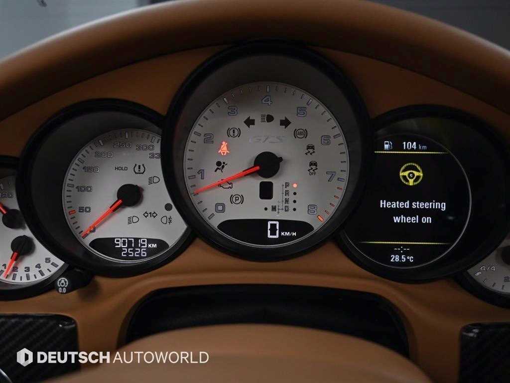 Porsche Panamera — photo 08