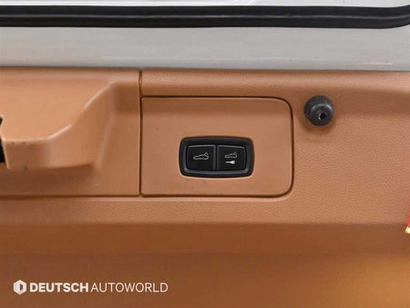 Porsche Panamera — photo 19