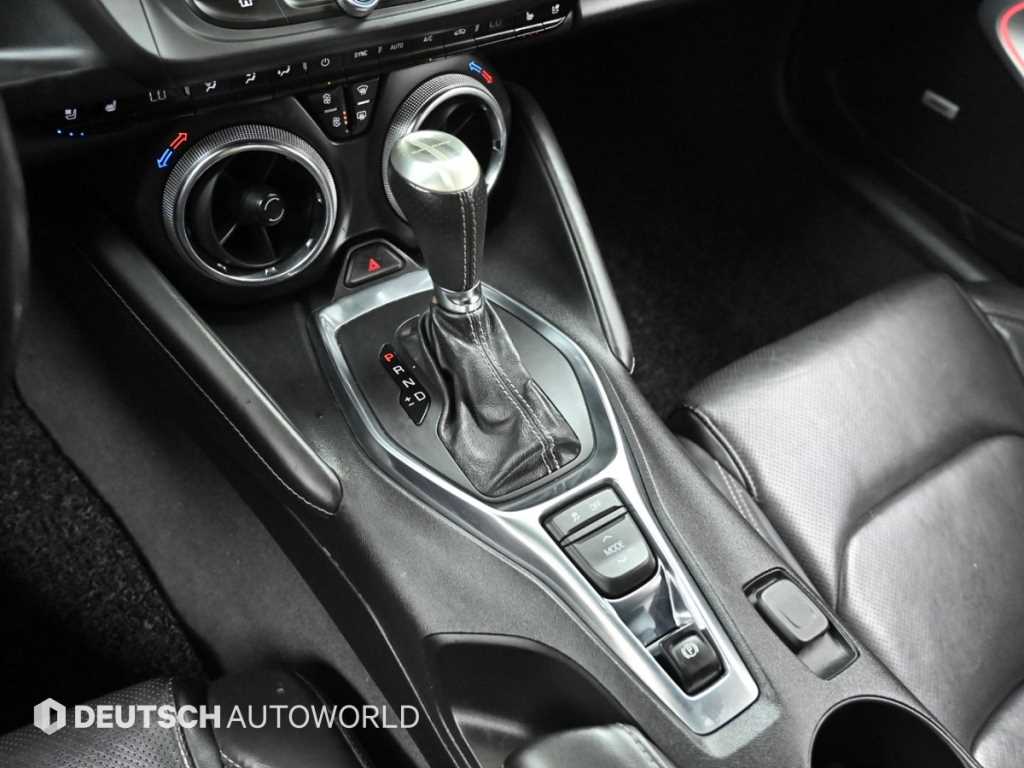 CHEVROLET Camaro — photo 09