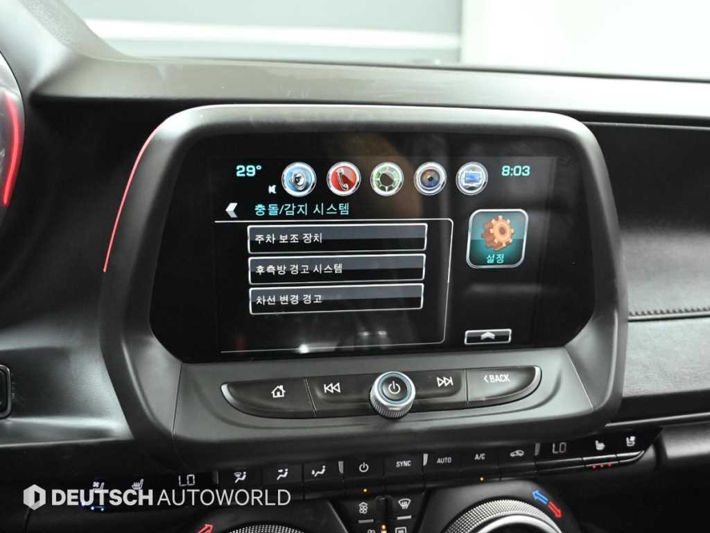 CHEVROLET Camaro — photo 16
