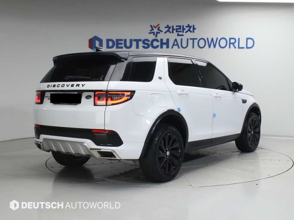 Land Rover Discovery Sport — photo 02
