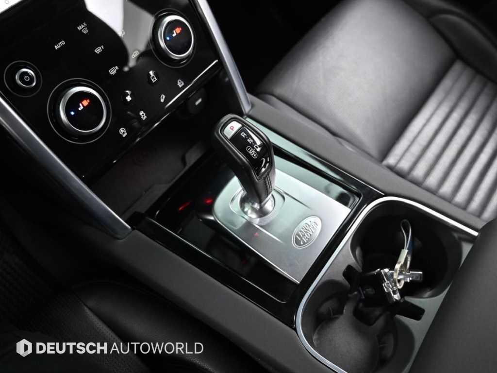 Land Rover Discovery Sport — photo 09