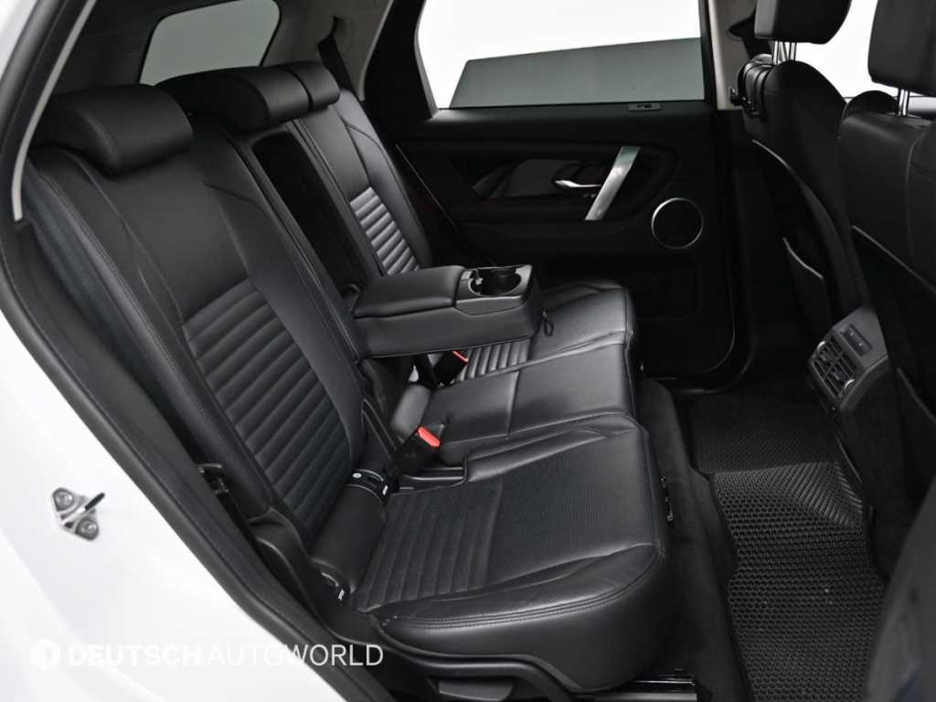 Land Rover Discovery Sport — photo 12