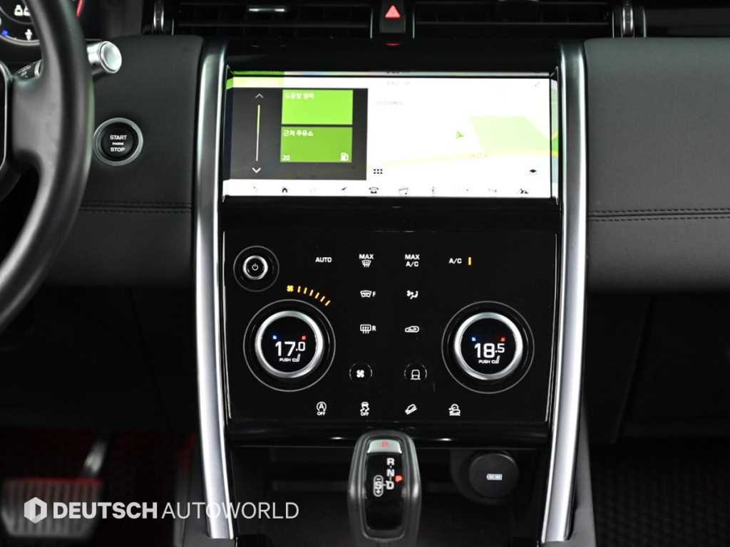 Land Rover Discovery Sport — photo 14