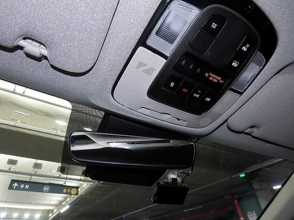 Hyundai Sonata — photo 16