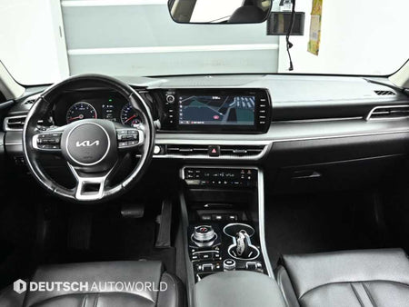 Kia K5 — photo 07