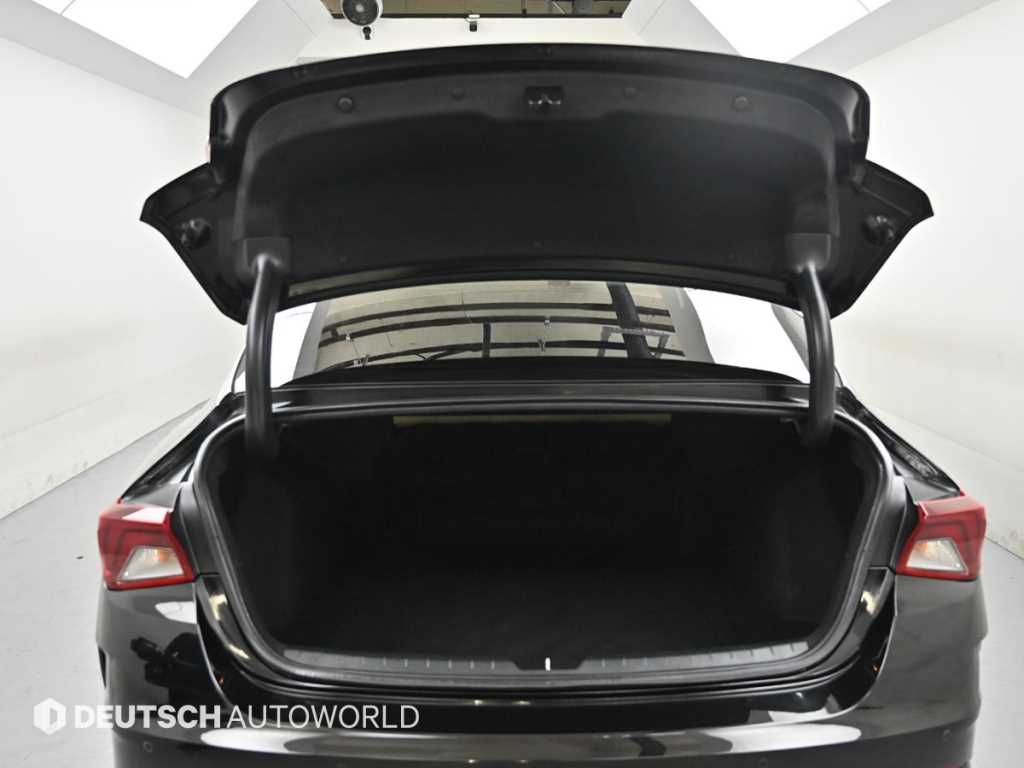 Kia K5 — photo 19