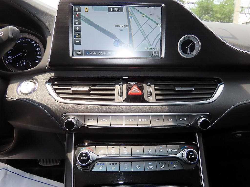 Hyundai Grandeur — photo 13