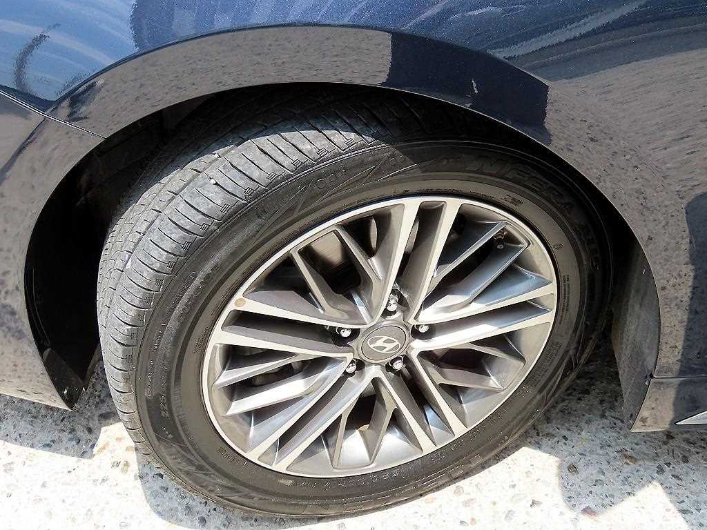 Hyundai Grandeur — photo 20