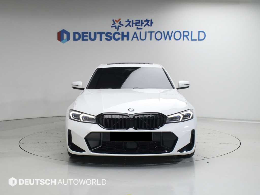 BMW 3-Series — photo 03