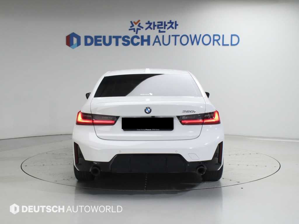 BMW 3-Series — photo 04