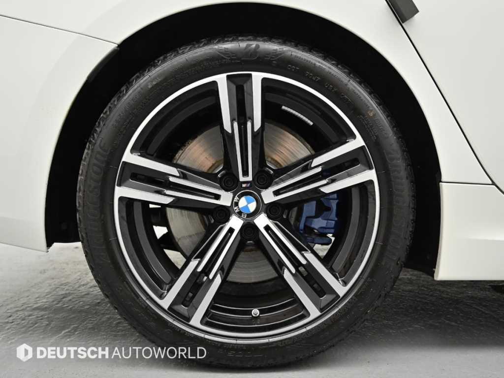 BMW 3-Series — photo 05