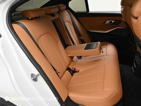 BMW 3-Series — photo 12