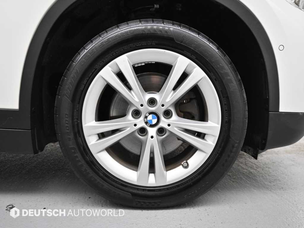 BMW X1 — photo 05