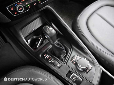 BMW X1 — photo 09