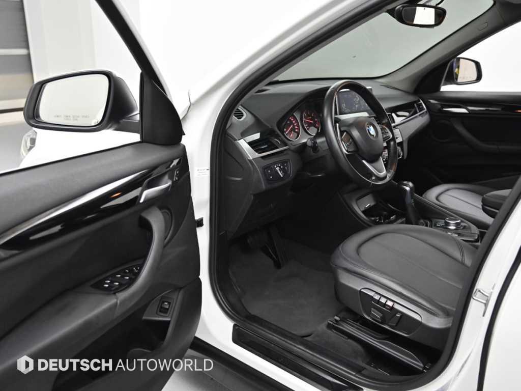 BMW X1 — photo 11