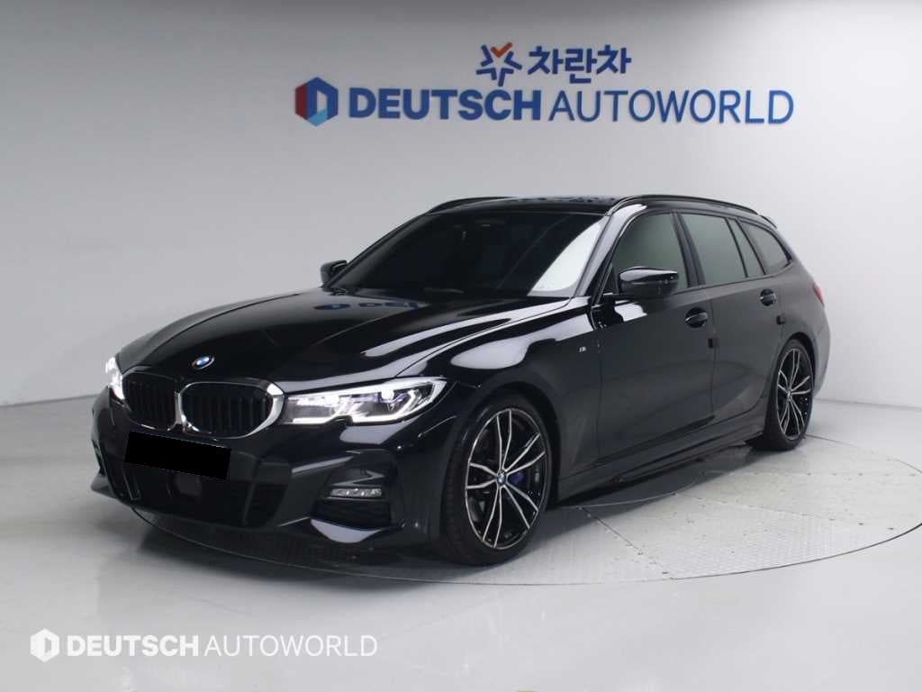 BMW 3-Series — photo 01