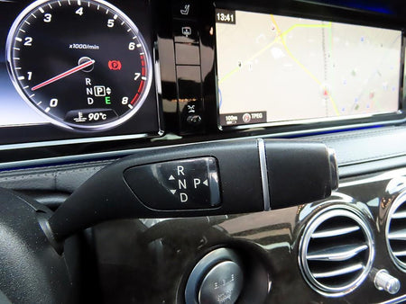 Mercedes-Benz S-Class — photo 10