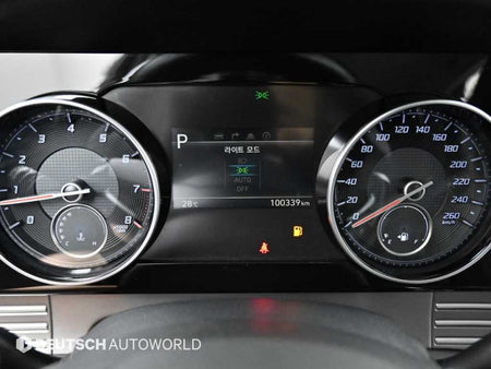 Hyundai Grandeur — photo 08
