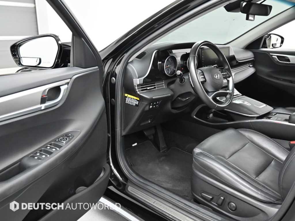 Hyundai Grandeur — photo 11