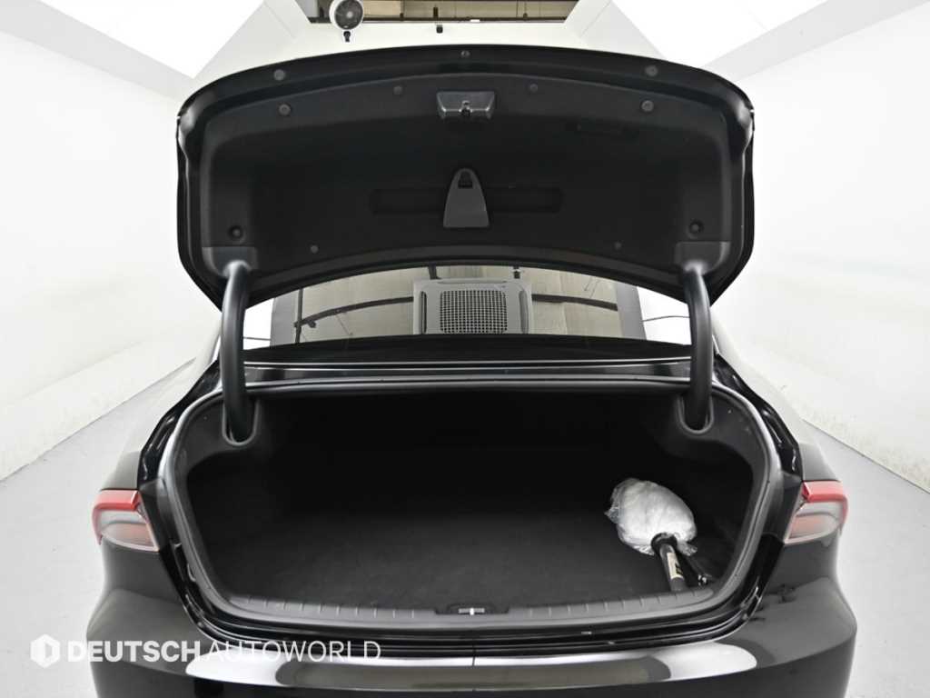 Hyundai Grandeur — photo 19