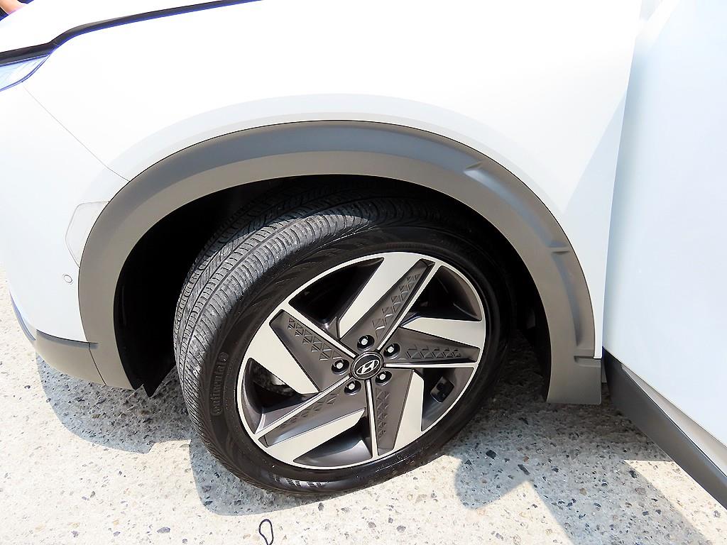 Hyundai Nexo — photo 20