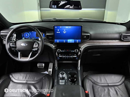 Ford Explorer — photo 07