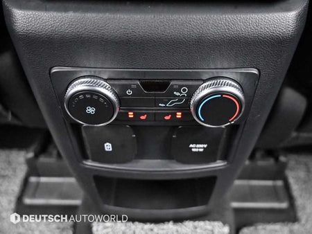 Ford Explorer — photo 17