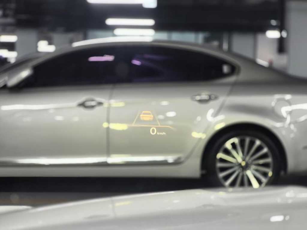 Genesis G80 — photo 17