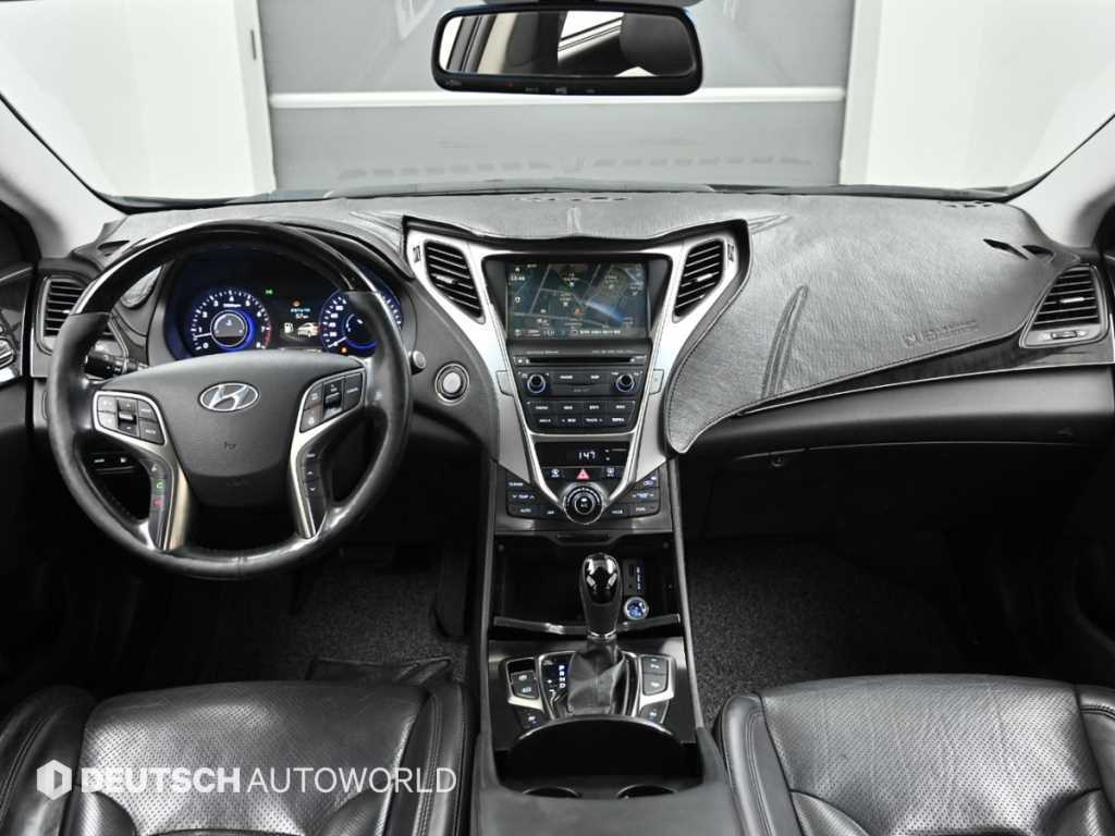 Hyundai Grandeur — photo 07