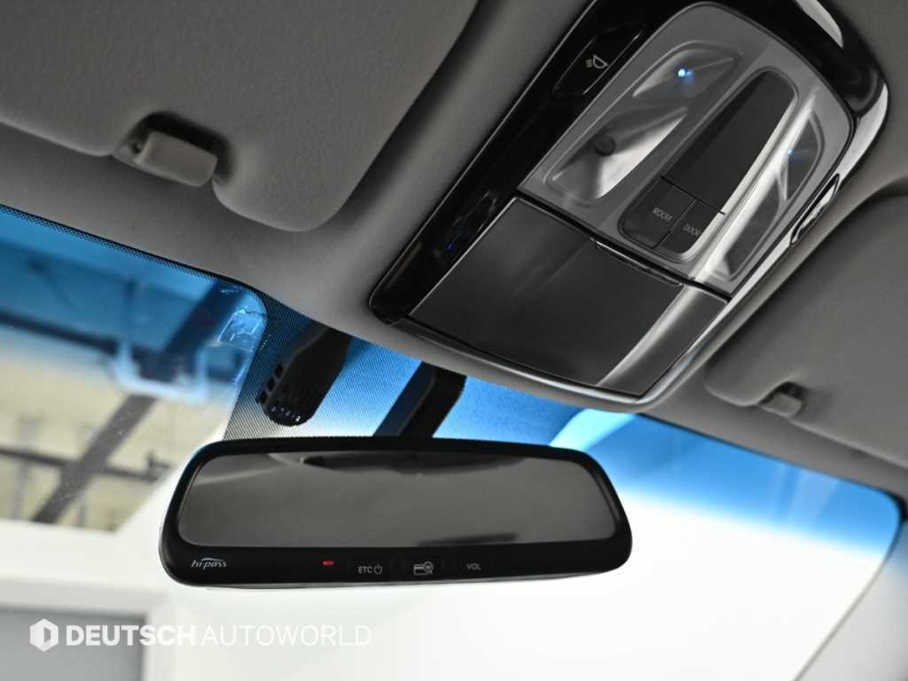 Hyundai Grandeur — photo 18