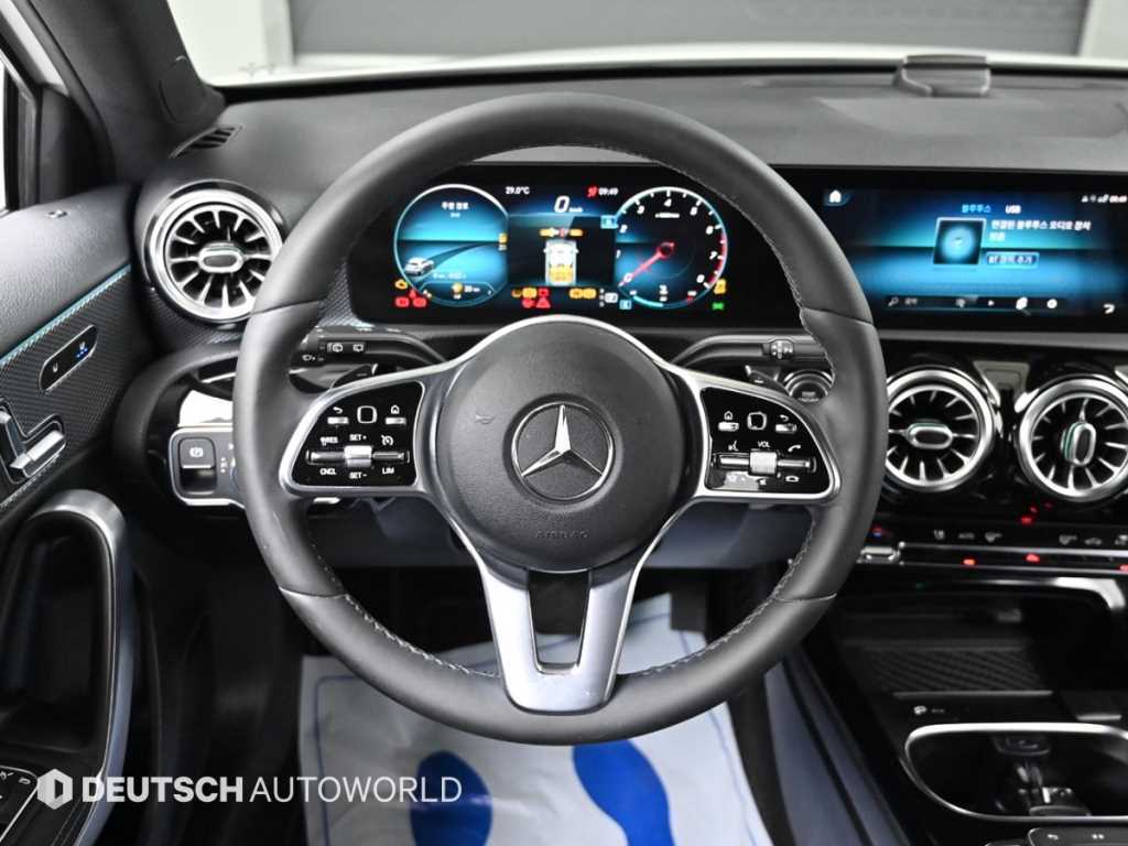 Mercedes-Benz A-Class — photo 13