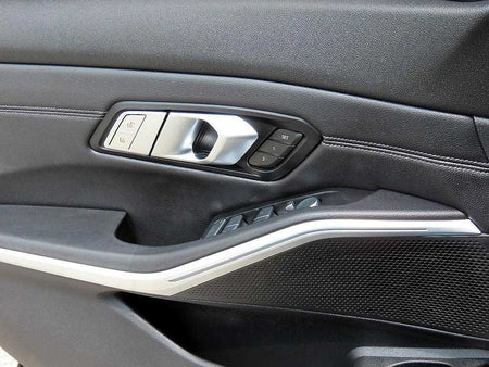 BMW 3-Series — photo 11