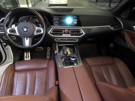 BMW X5 — photo 10