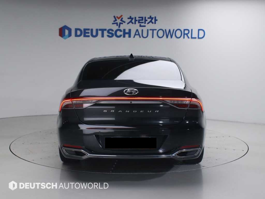 Hyundai Grandeur — photo 04