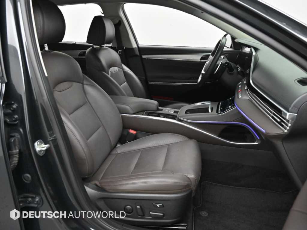Hyundai Grandeur — photo 10
