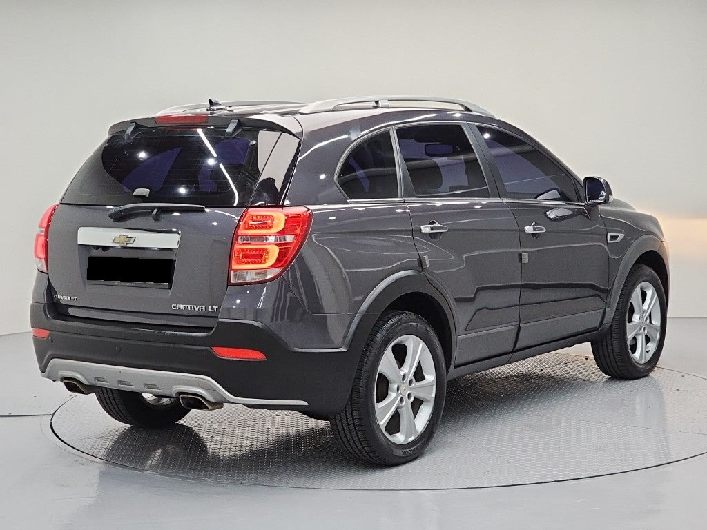 CHEVROLET Captiva — photo 04