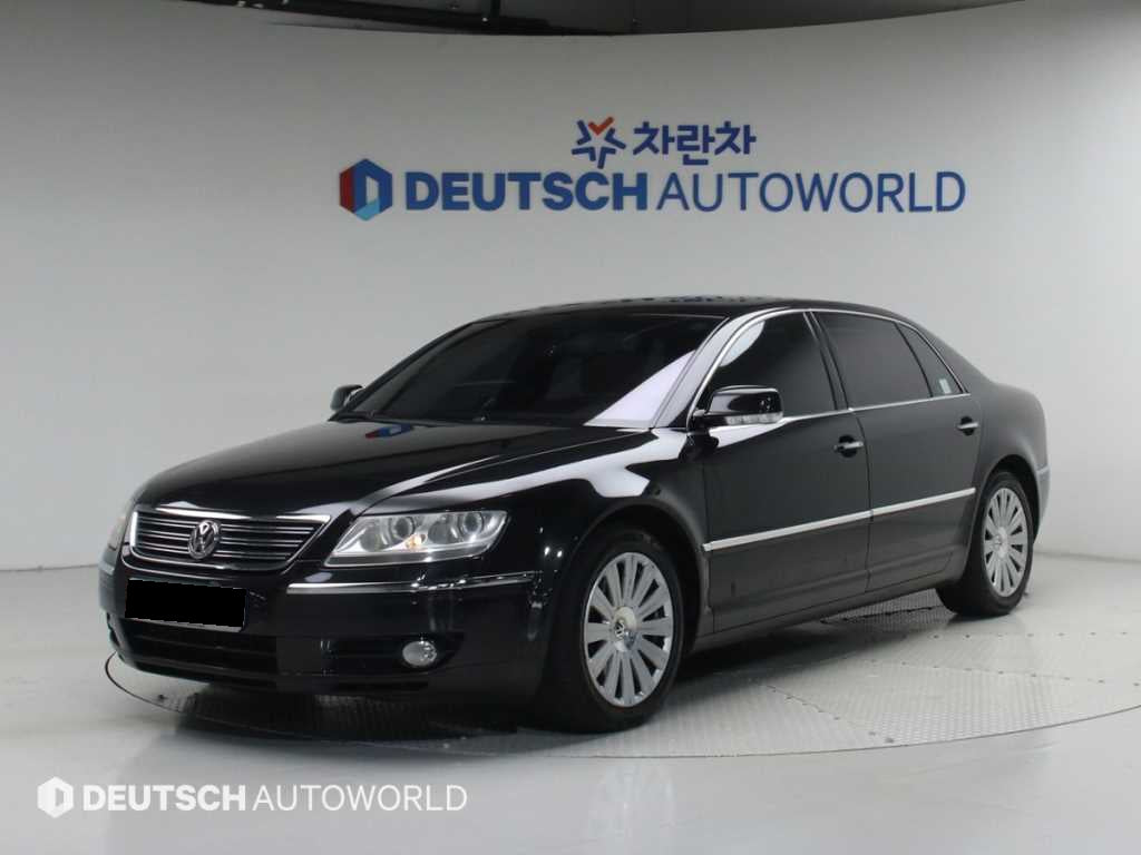 Volkswagen Phaeton — photo 01