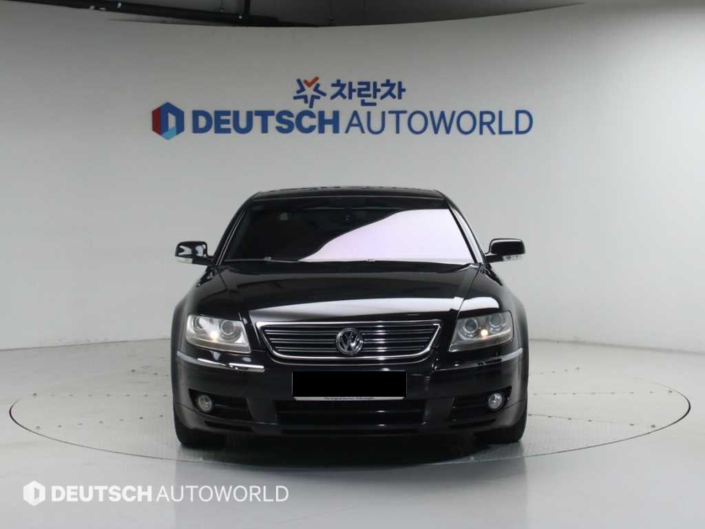 Volkswagen Phaeton — photo 03