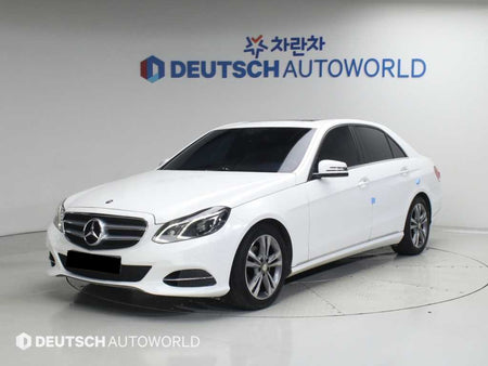 Mercedes-Benz E-Class — photo 01