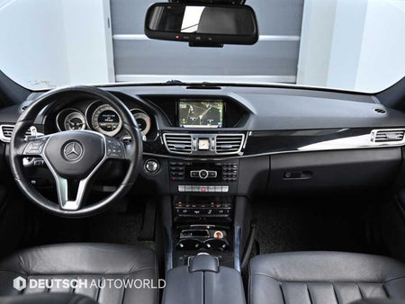 Mercedes-Benz E-Class — photo 07