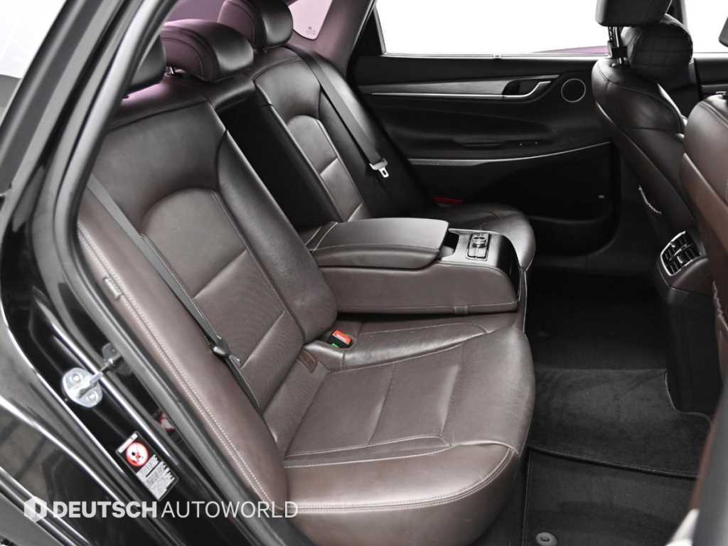 Hyundai Grandeur — photo 12