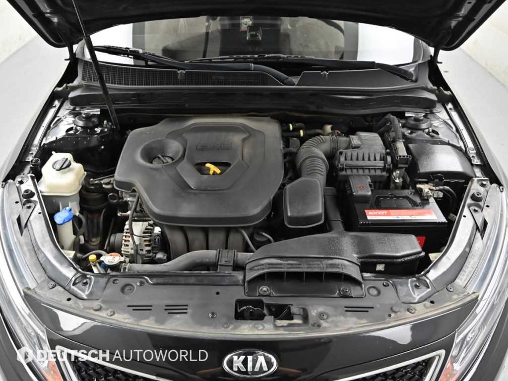 Kia K5 — photo 06