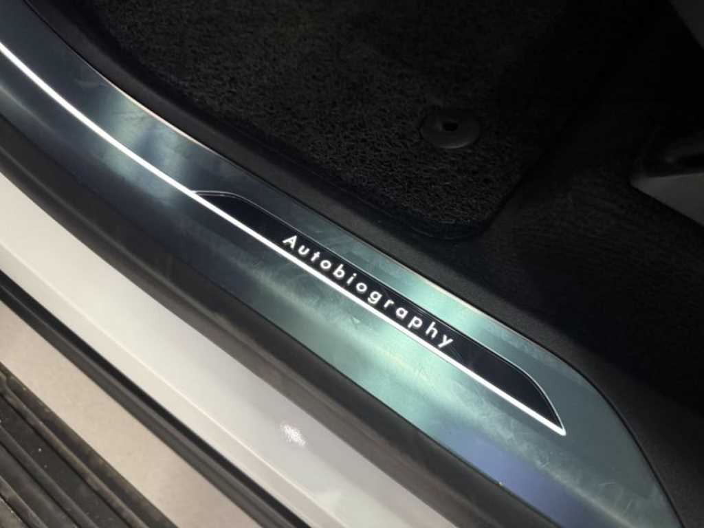 Land Rover Range Rover Sport — photo 11