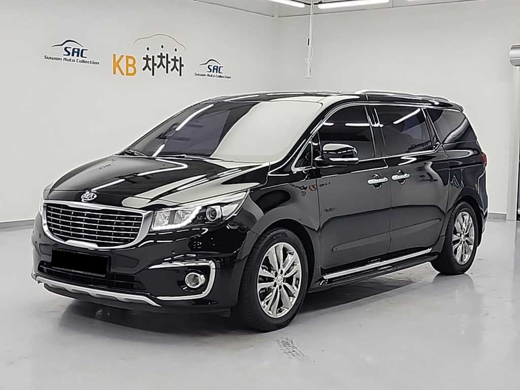 Kia Carnival — photo 01
