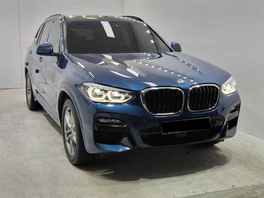 BMW X3 — photo 02