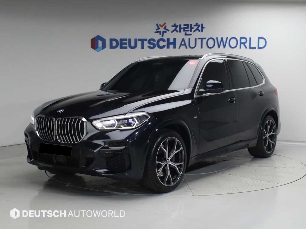 BMW X5 — photo 01